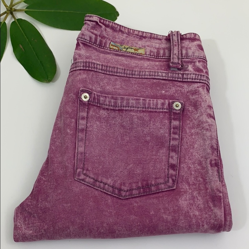 TYTE | Skinny Pink Acid Wash Jeans - Picture 2 of 8